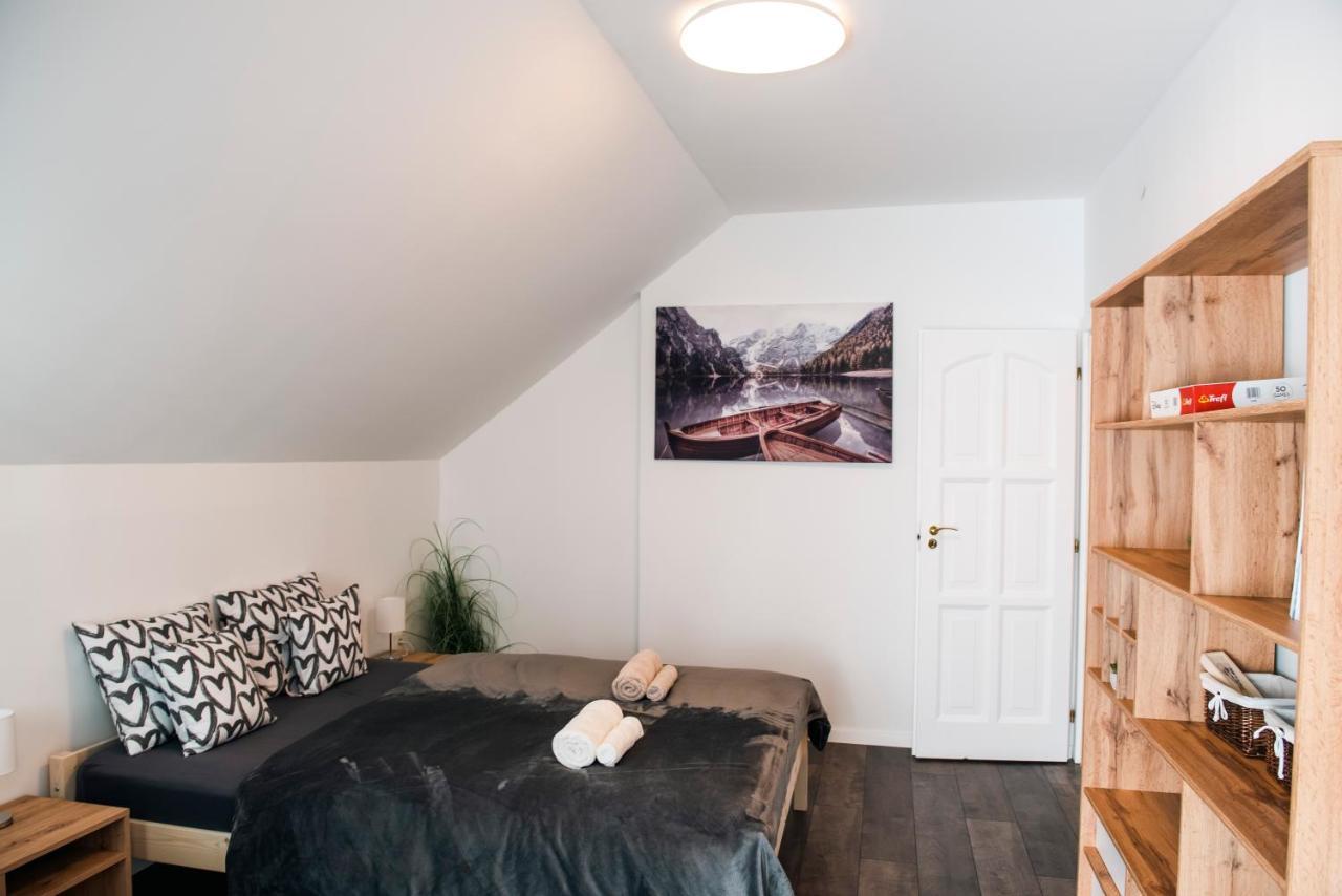 Apartament Anavrin Apartman Free Parking Pécs Zewnętrze zdjęcie