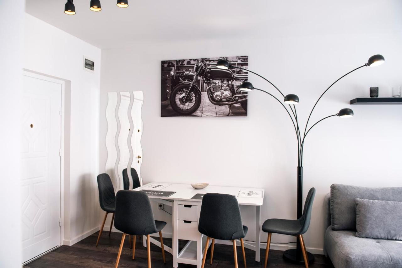 Apartament Anavrin Apartman Free Parking Pécs Zewnętrze zdjęcie