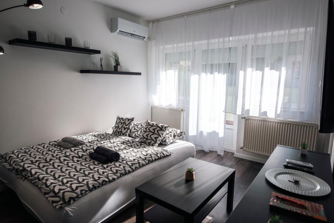 Apartament Anavrin Apartman Free Parking Pécs Zewnętrze zdjęcie